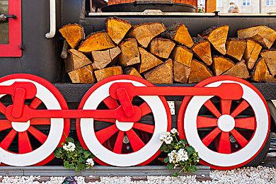 光速滑轨！《宝可梦TCG Pocket》官方就凤王卡面抄袭一事道歉